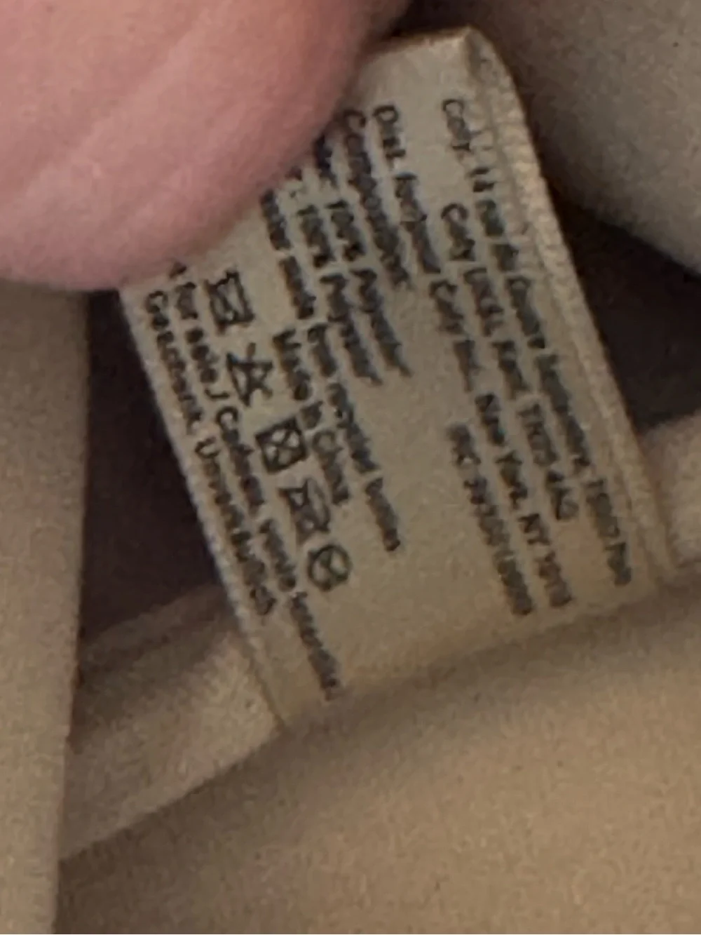 Burberry NWOT Cream Beige Cosmetic Bag Limited Edition Gift Pouch
